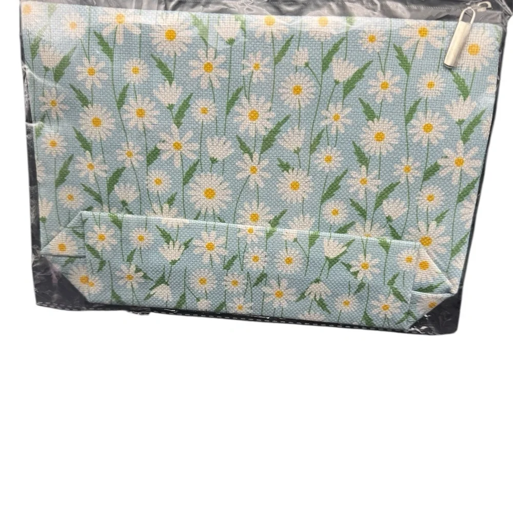 Brand New Floral Zipper Pouch or make up bag